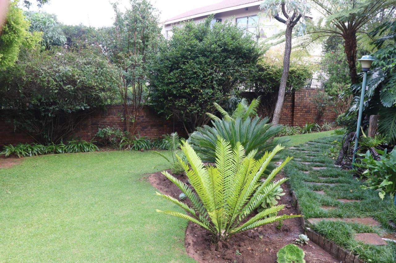 Green Scape Flatlet Pretoria-Noord Dış mekan fotoğraf