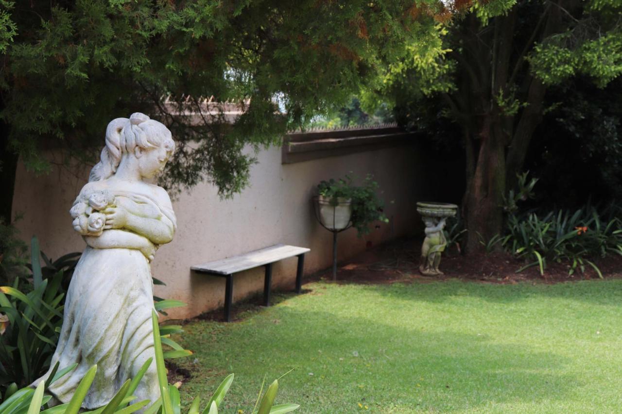 Green Scape Flatlet Pretoria-Noord Dış mekan fotoğraf