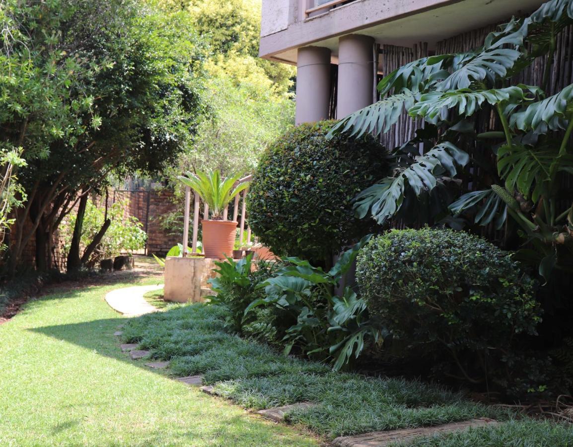 Green Scape Flatlet Pretoria-Noord Dış mekan fotoğraf